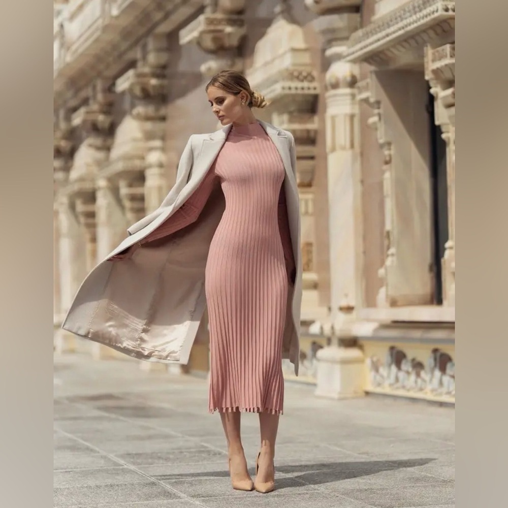 Ellie Makir Ribbed Knit Bodycon Turtleneck Midi Dress in Blush Pink Size XS